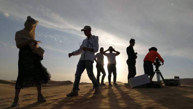 来安县广告片制作：科技企业专属，用创意镜头诠释技术与创新！